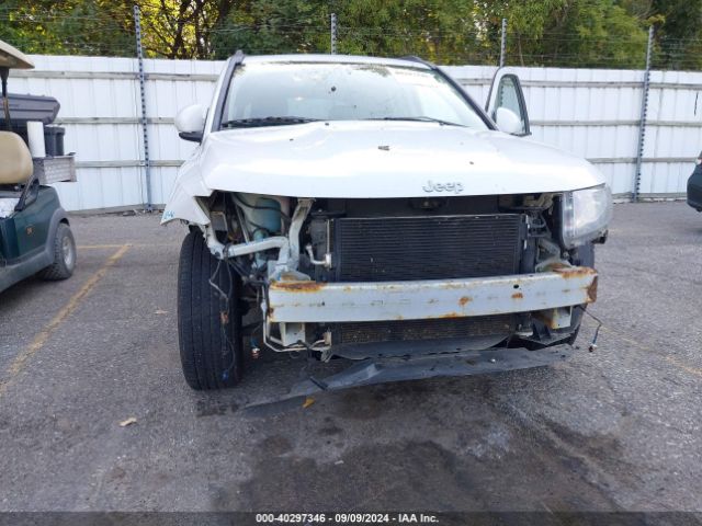 Photo 5 VIN: 1C4NJDAB5GD637074 - JEEP COMPASS 