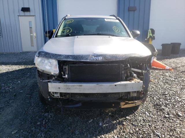 Photo 8 VIN: 1C4NJDAB6DD259794 - JEEP COMPASS 