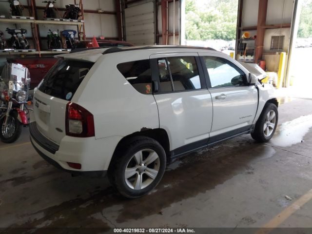 Photo 3 VIN: 1C4NJDAB6FD108666 - JEEP COMPASS 