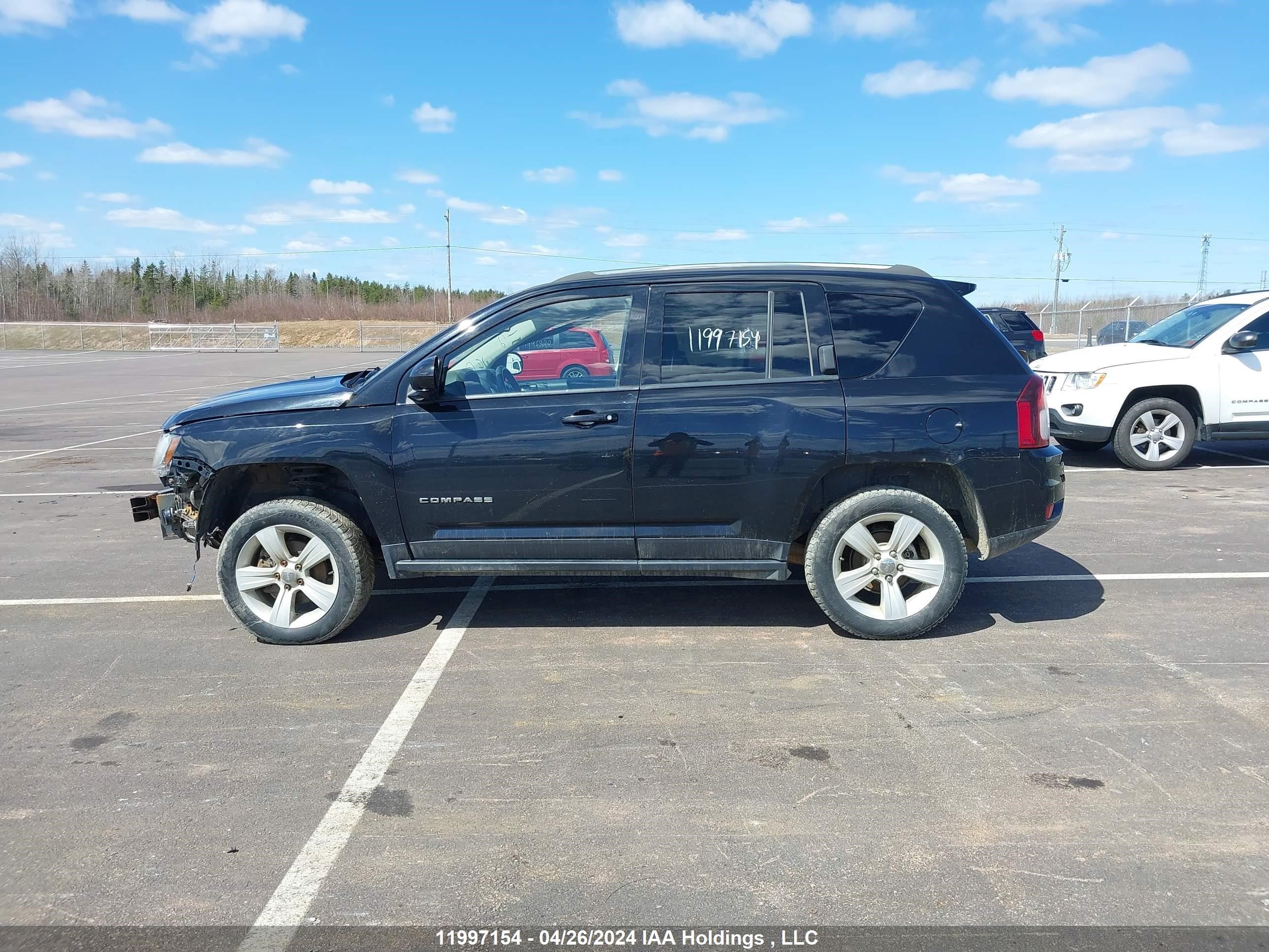 Photo 13 VIN: 1C4NJDAB6FD338336 - JEEP COMPASS 