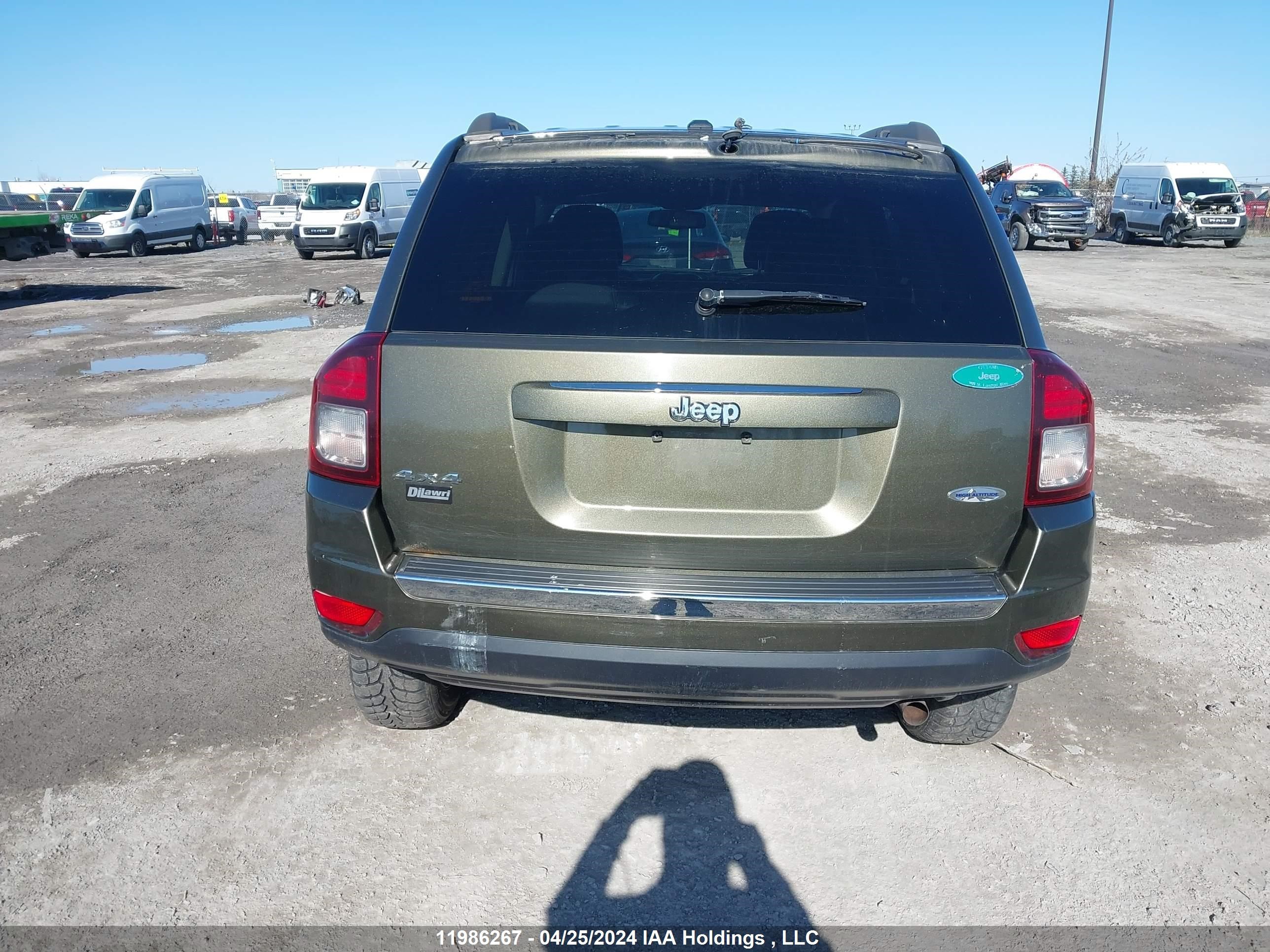 Photo 15 VIN: 1C4NJDAB6FD381932 - JEEP COMPASS 