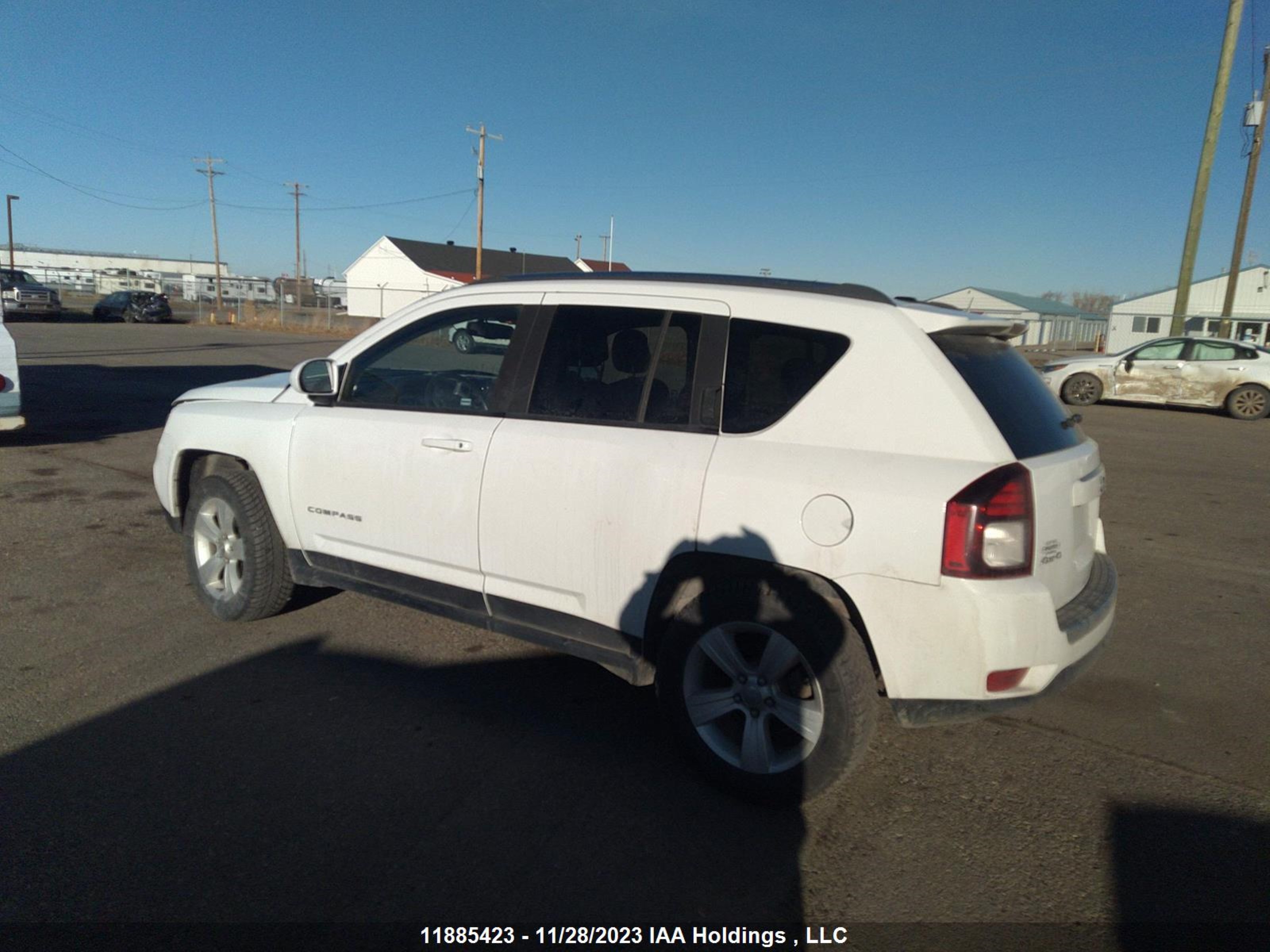 Photo 2 VIN: 1C4NJDABXFD408002 - JEEP COMPASS 