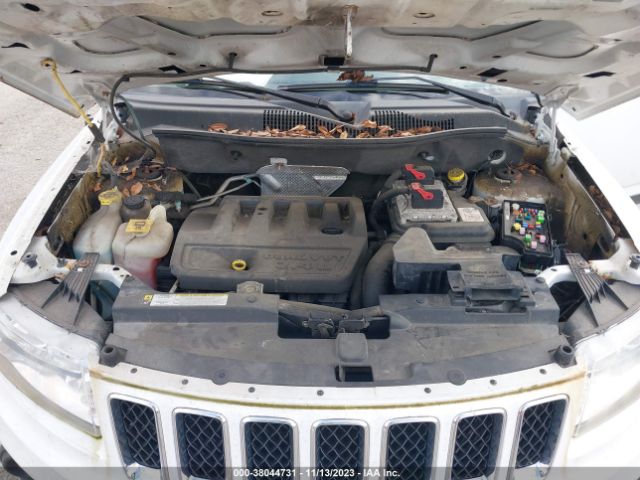 Photo 9 VIN: 1C4NJDBB0CD559151 - JEEP COMPASS 