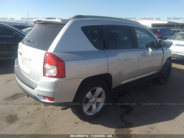 Photo 3 VIN: 1C4NJDBB0DD281451 - JEEP COMPASS 