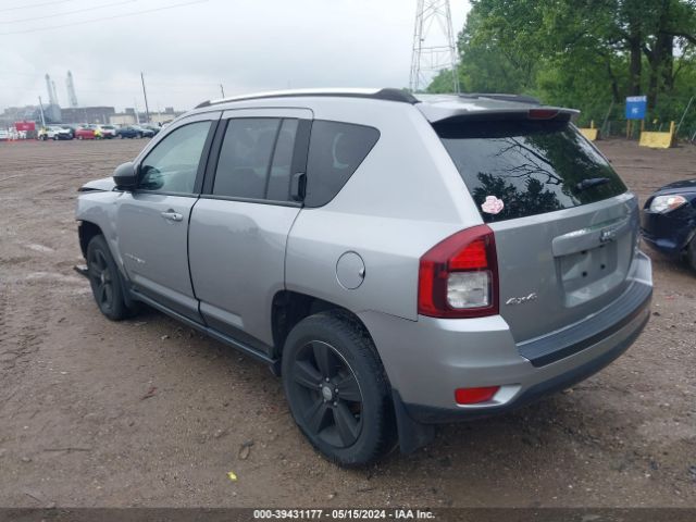 Photo 2 VIN: 1C4NJDBB0ED833452 - JEEP COMPASS 