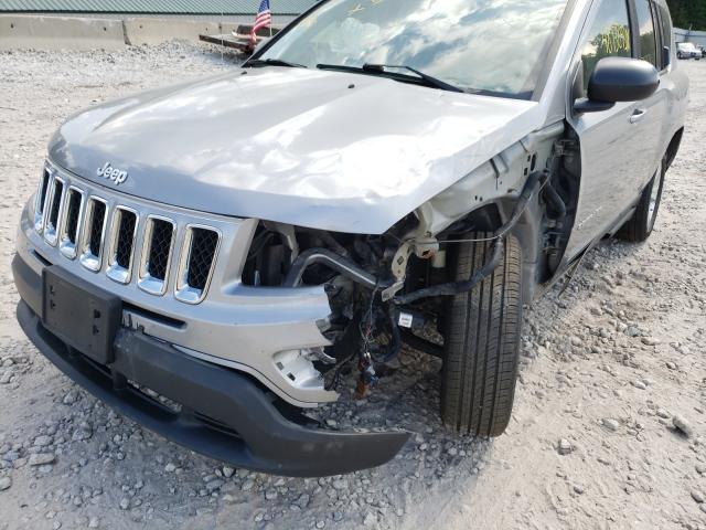 Photo 8 VIN: 1C4NJDBB0GD779945 - JEEP COMPASS 