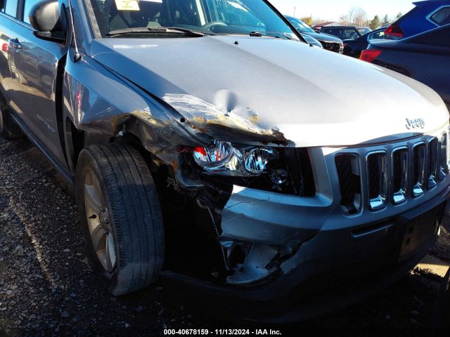 Photo 5 VIN: 1C4NJDBB0HD105781 - JEEP COMPASS 