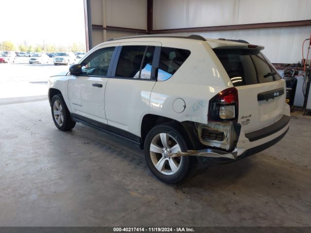 Photo 2 VIN: 1C4NJDBB0HD129417 - JEEP COMPASS 