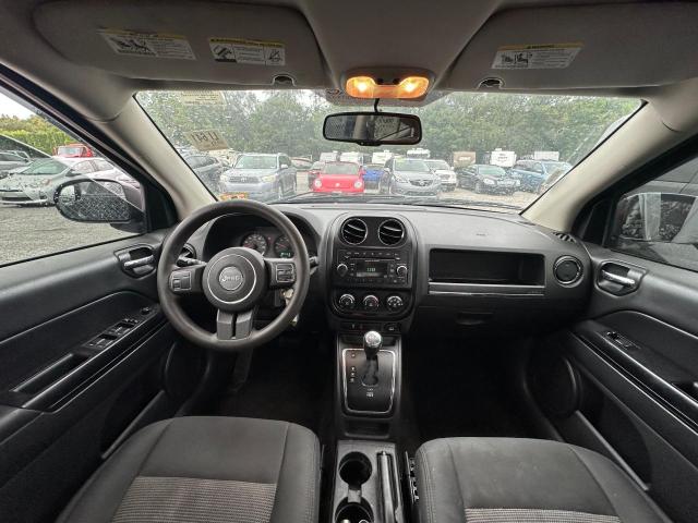 Photo 8 VIN: 1C4NJDBB1DD243467 - JEEP COMPASS 