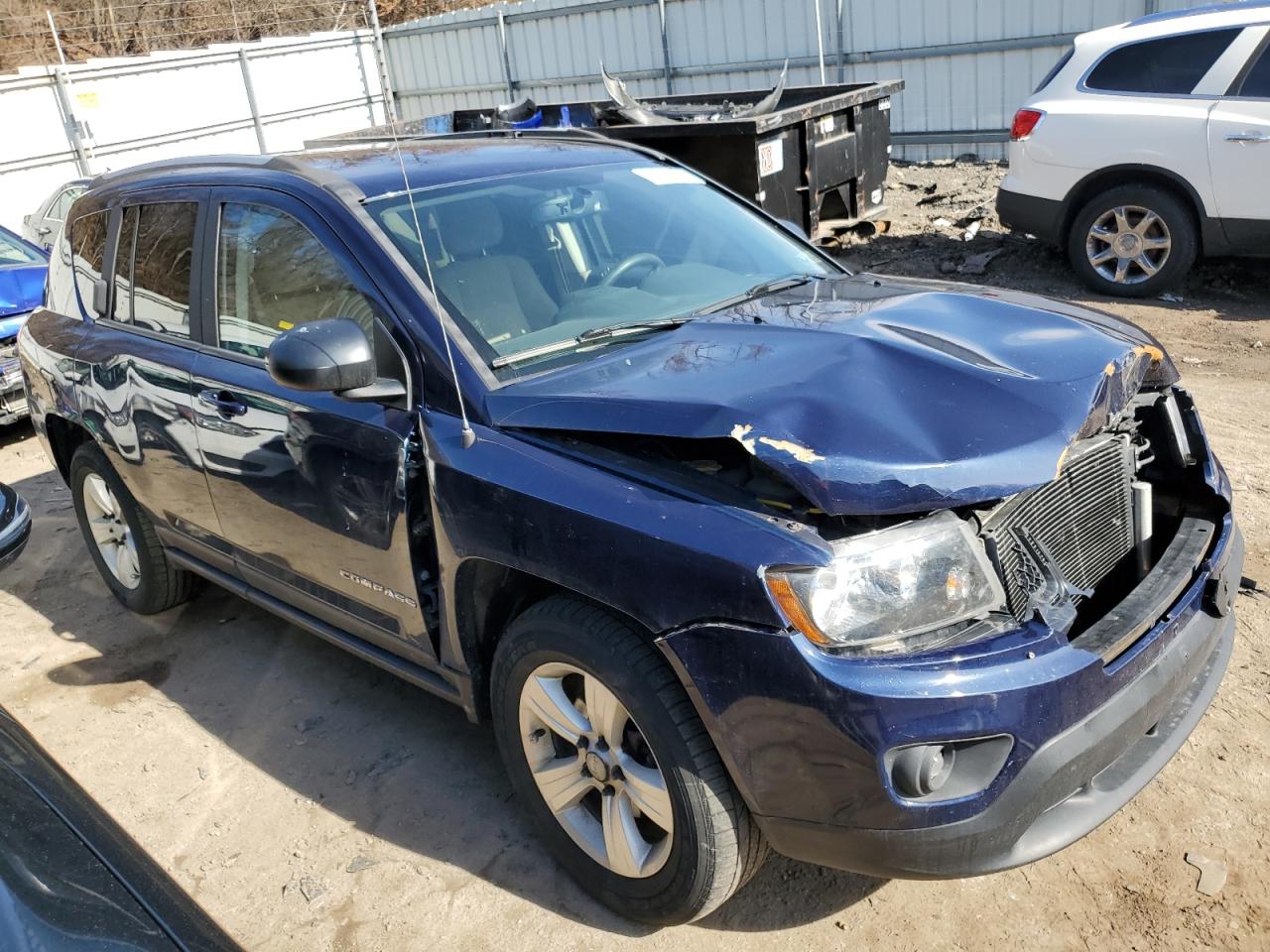 Photo 3 VIN: 1C4NJDBB1GD638320 - JEEP COMPASS 