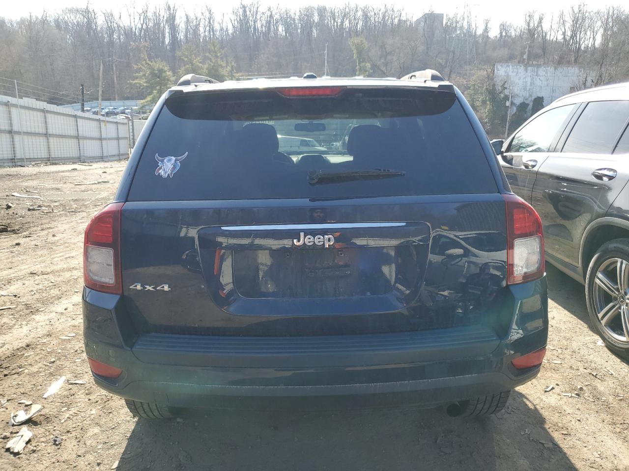 Photo 5 VIN: 1C4NJDBB1GD638320 - JEEP COMPASS 