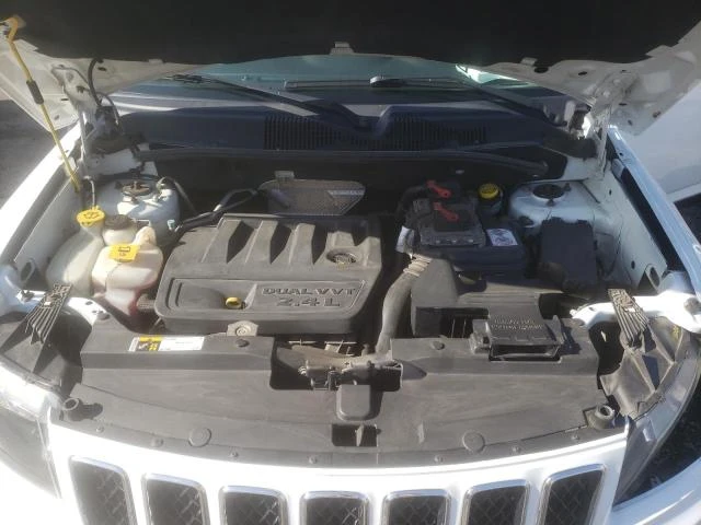 Photo 11 VIN: 1C4NJDBB1HD155637 - JEEP COMPASS SP 