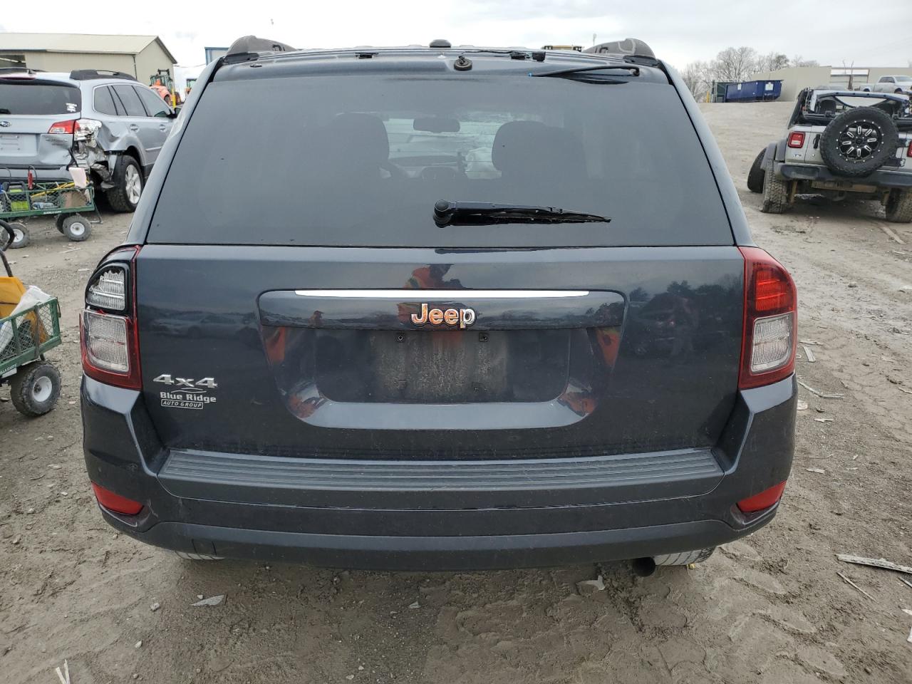 Photo 5 VIN: 1C4NJDBB2GD507882 - JEEP COMPASS 