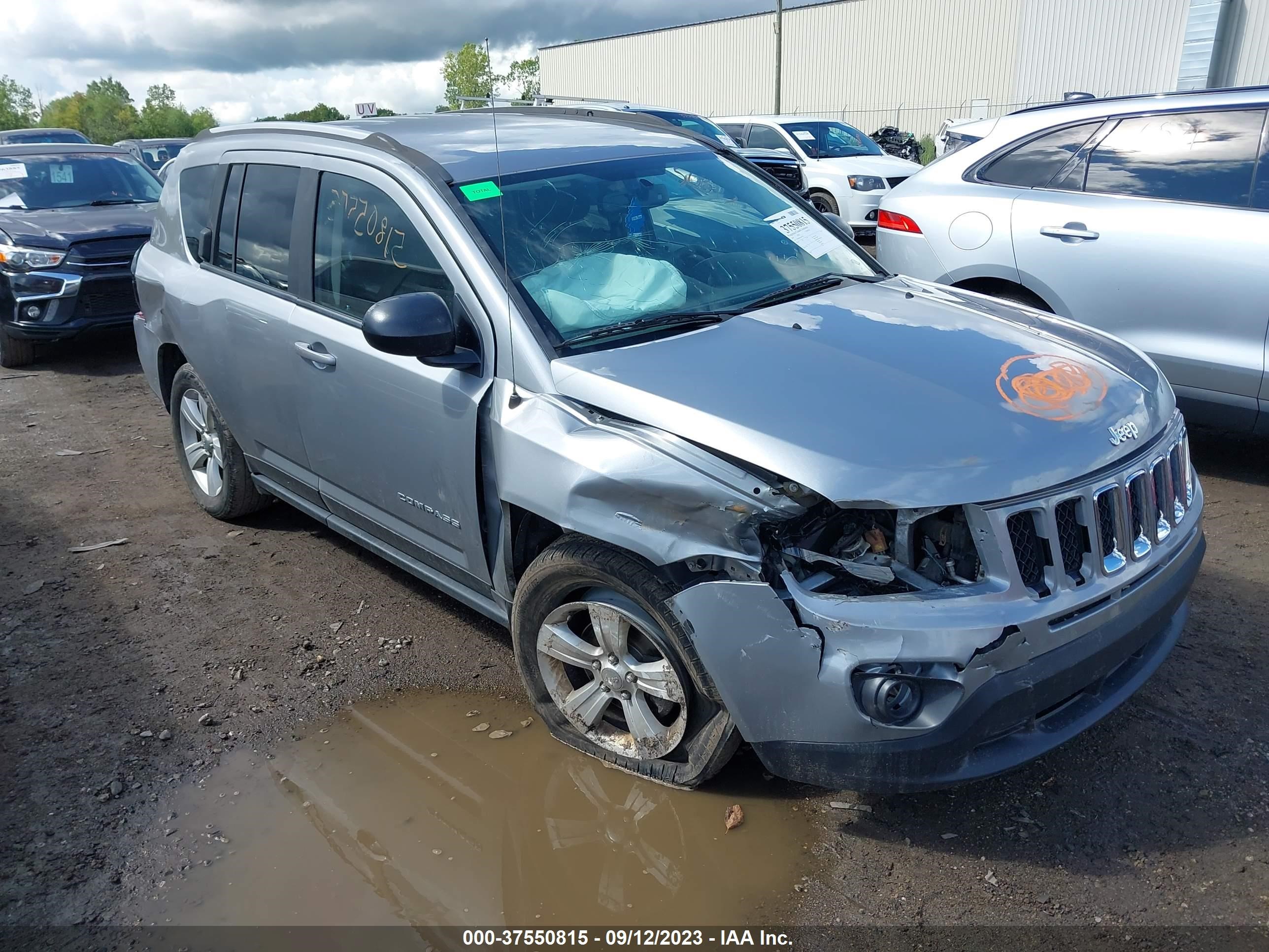 Photo 0 VIN: 1C4NJDBB2GD595154 - JEEP COMPASS 