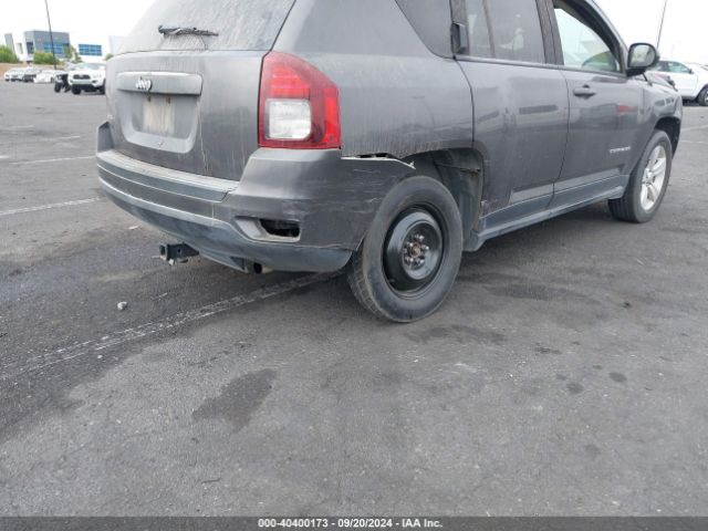 Photo 5 VIN: 1C4NJDBB2GD723487 - JEEP COMPASS 