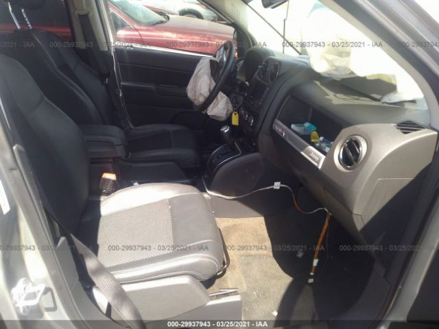 Photo 4 VIN: 1C4NJDBB2GD772916 - JEEP COMPASS 