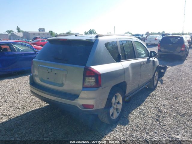 Photo 3 VIN: 1C4NJDBB2GD799324 - JEEP COMPASS 