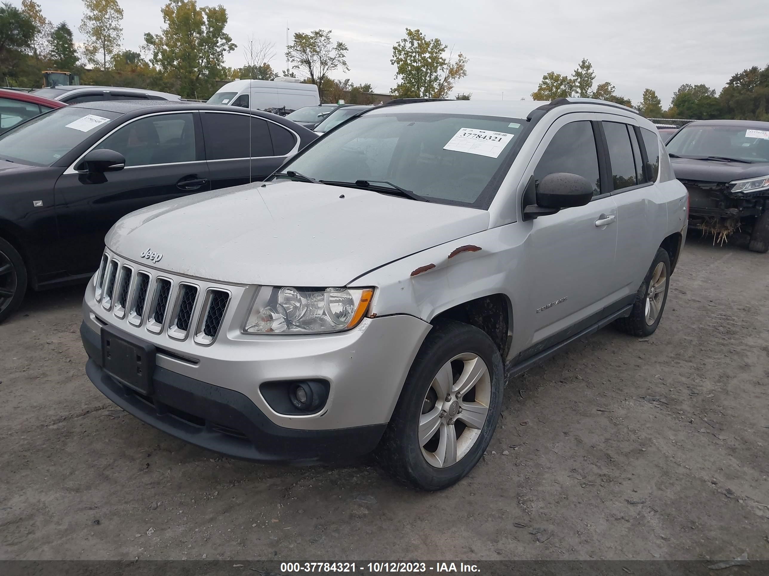 Photo 1 VIN: 1C4NJDBB3CD638751 - JEEP COMPASS 