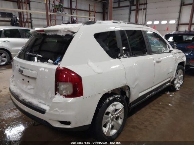 Photo 3 VIN: 1C4NJDBB3ED506821 - JEEP COMPASS 