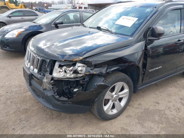 Photo 5 VIN: 1C4NJDBB4CD537914 - JEEP COMPASS 