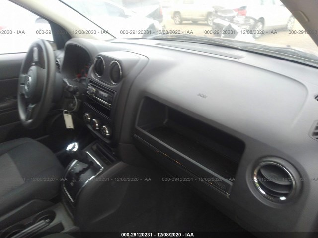 Photo 4 VIN: 1C4NJDBB4CD613079 - JEEP COMPASS 