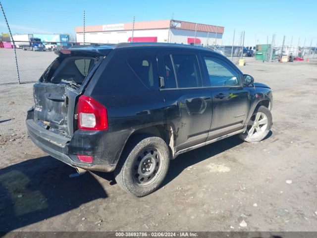 Photo 3 VIN: 1C4NJDBB4DD196662 - JEEP COMPASS 