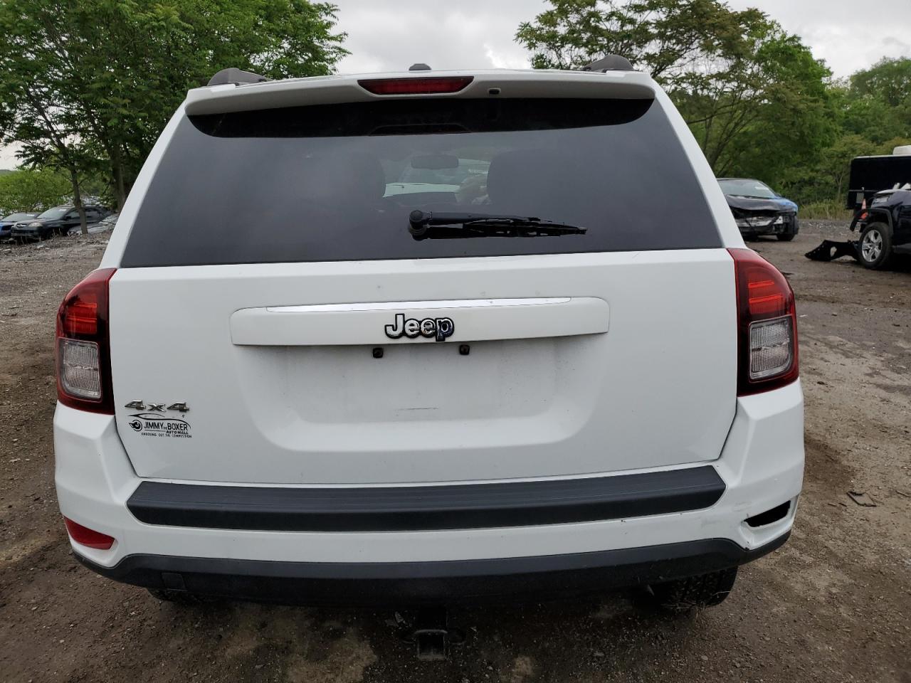 Photo 5 VIN: 1C4NJDBB4GD500397 - JEEP COMPASS 