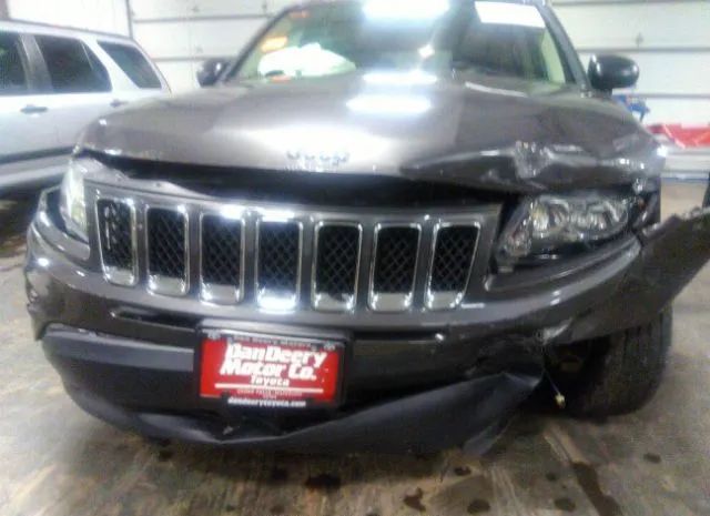 Photo 5 VIN: 1C4NJDBB4GD523615 - JEEP COMPASS 