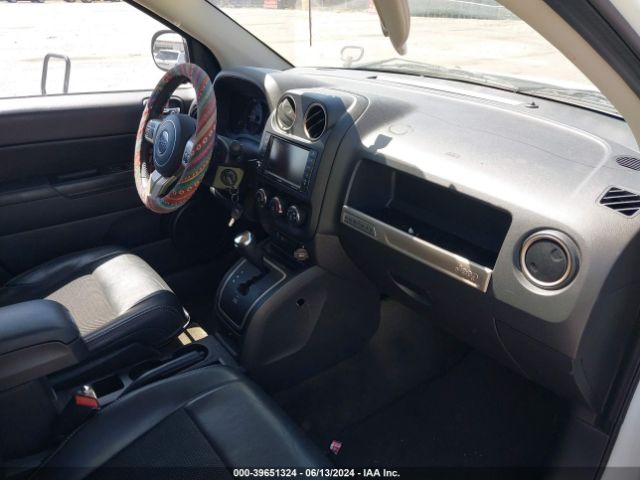 Photo 4 VIN: 1C4NJDBB4HD153350 - JEEP COMPASS 