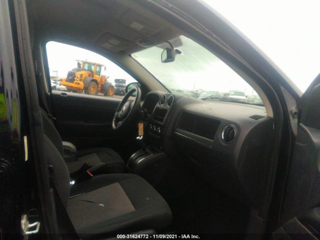 Photo 4 VIN: 1C4NJDBB5CD514531 - JEEP COMPASS 