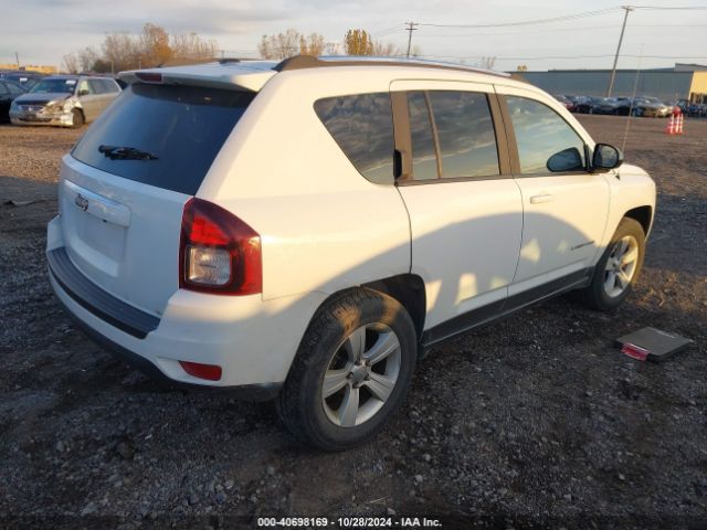 Photo 3 VIN: 1C4NJDBB5FD151815 - JEEP COMPASS 