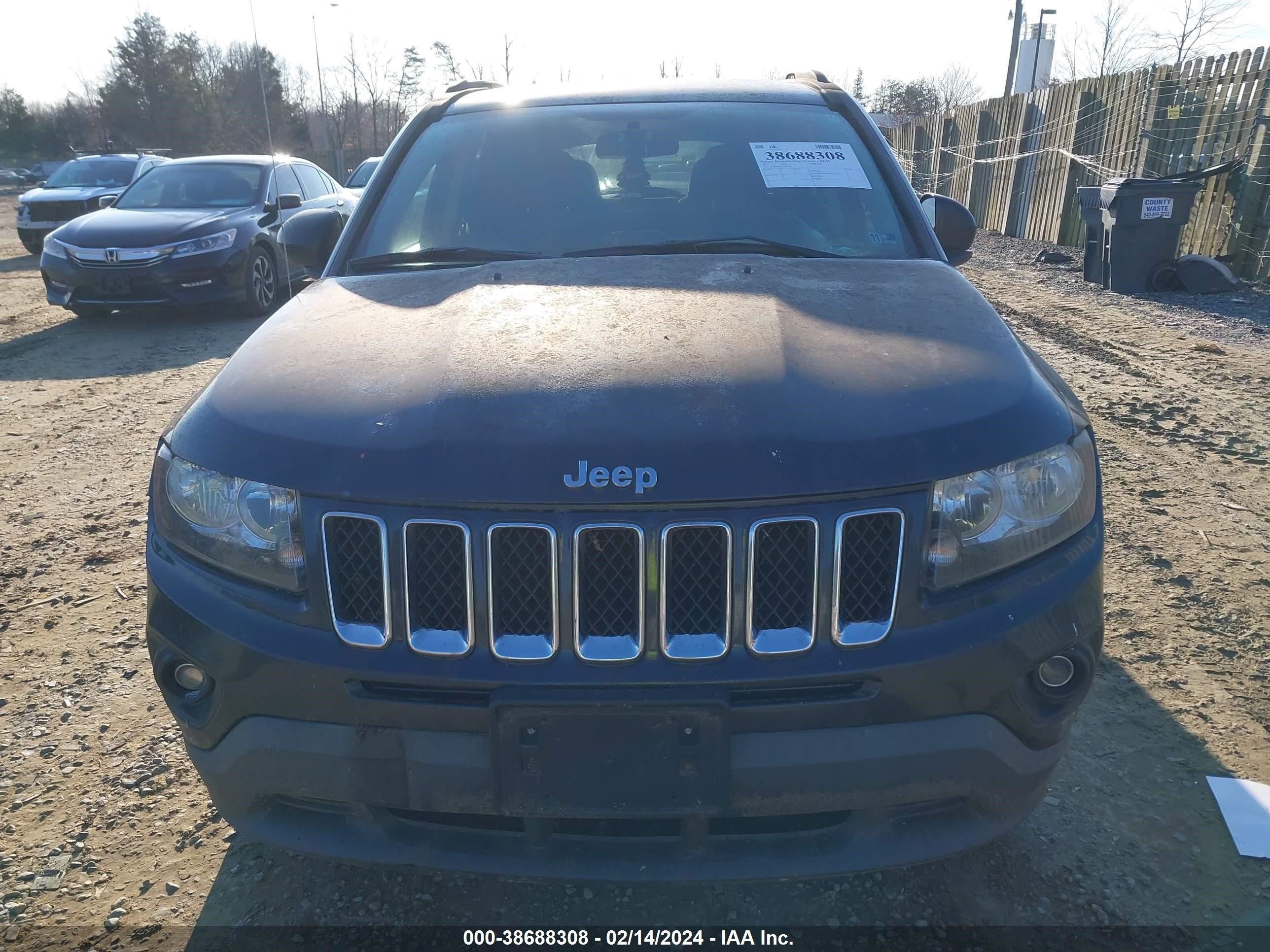 Photo 5 VIN: 1C4NJDBB5FD240283 - JEEP COMPASS 