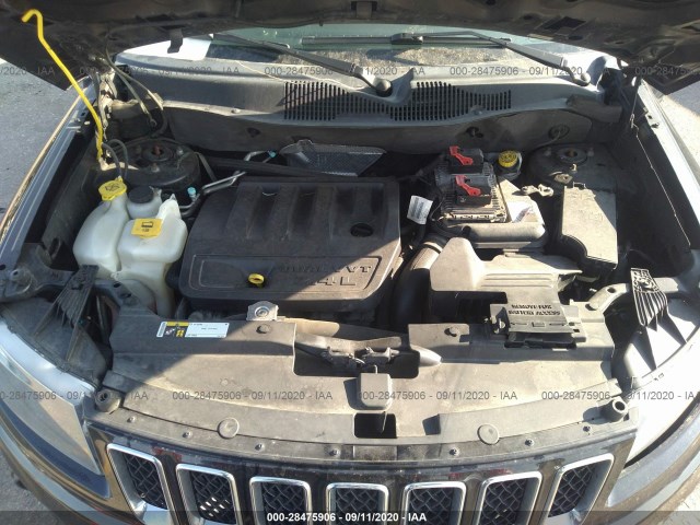 Photo 9 VIN: 1C4NJDBB5GD550161 - JEEP COMPASS 