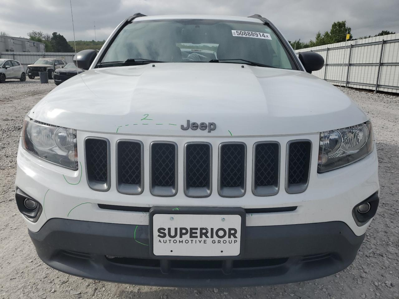 Photo 4 VIN: 1C4NJDBB5GD657517 - JEEP COMPASS 