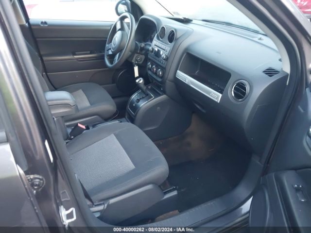 Photo 4 VIN: 1C4NJDBB5GD662877 - JEEP COMPASS 