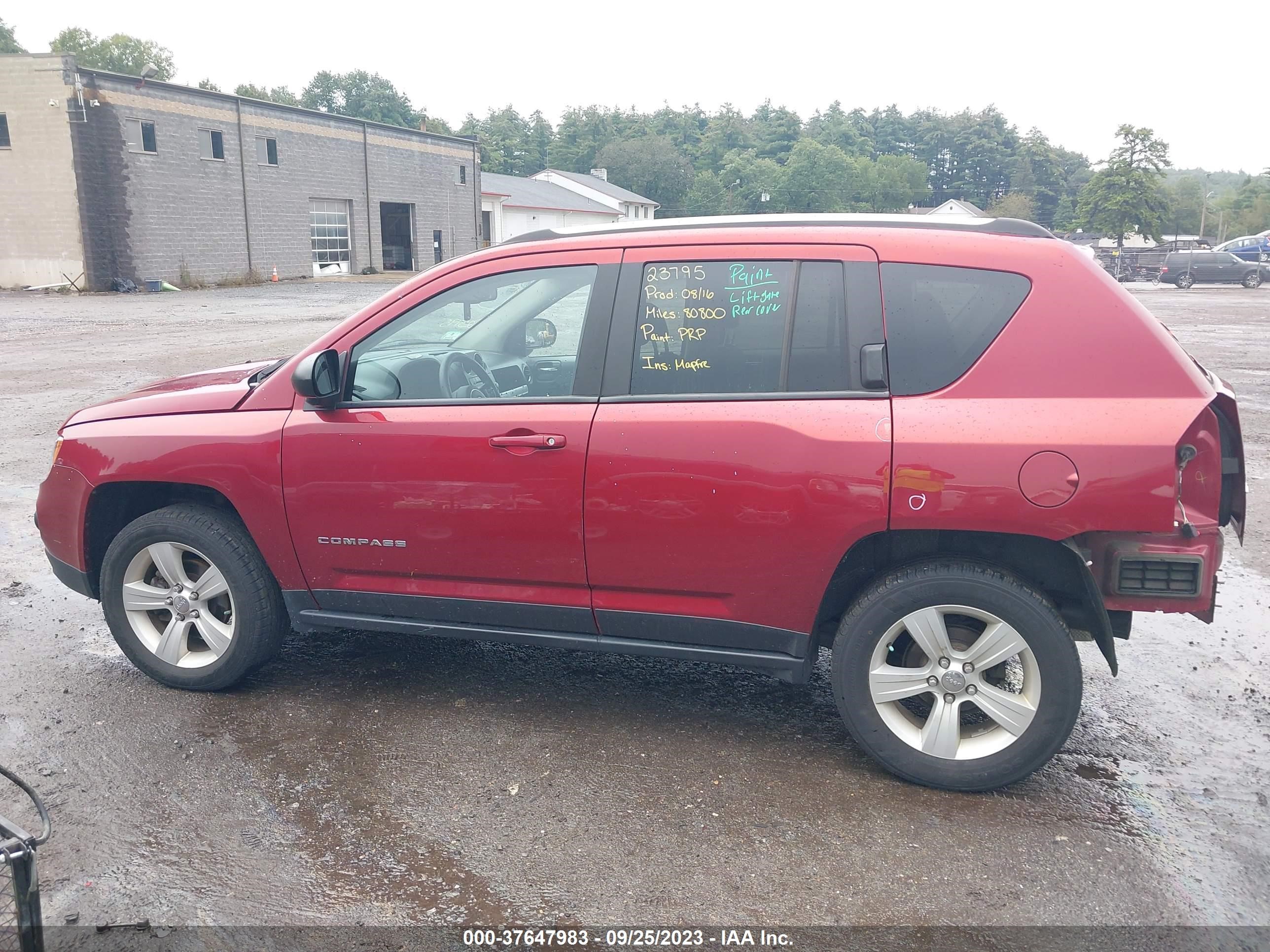 Photo 13 VIN: 1C4NJDBB5HD105937 - JEEP COMPASS 