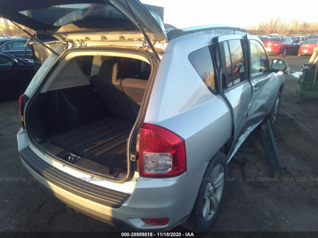 Photo 3 VIN: 1C4NJDBB6DD165185 - JEEP COMPASS 