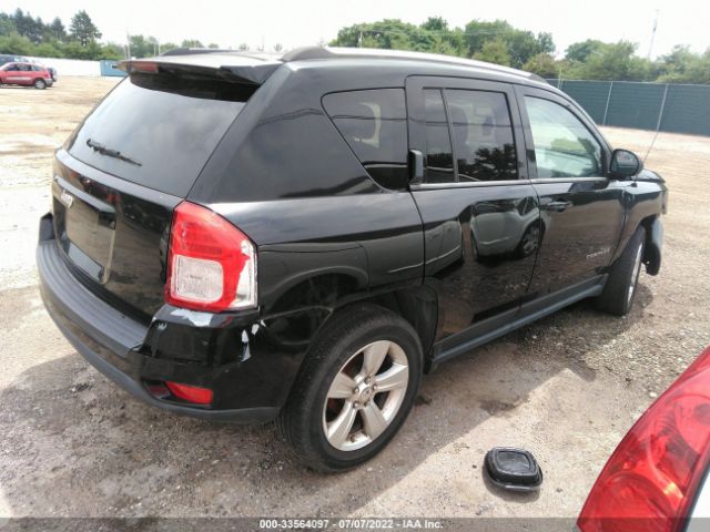 Photo 3 VIN: 1C4NJDBB7CD522758 - JEEP COMPASS 