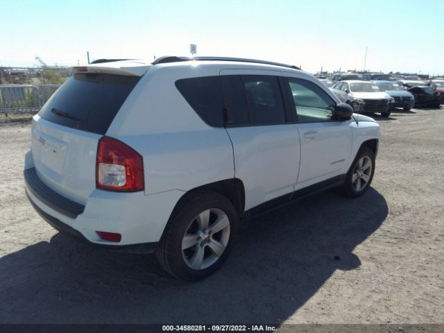 Photo 3 VIN: 1C4NJDBB7CD591093 - JEEP COMPASS 