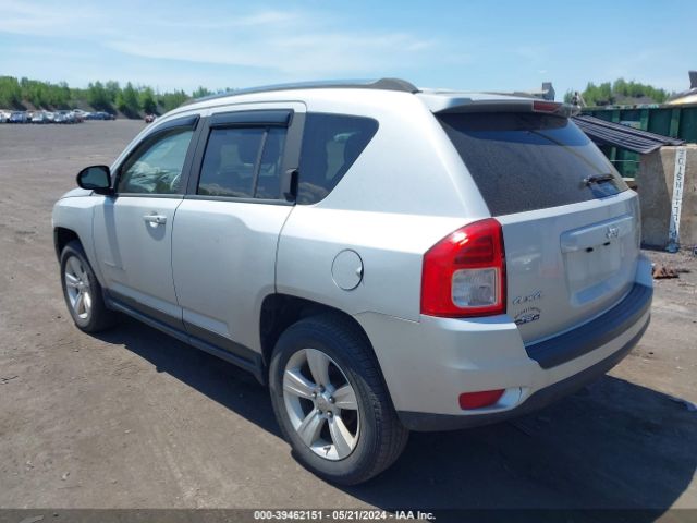 Photo 2 VIN: 1C4NJDBB7DD248625 - JEEP COMPASS 