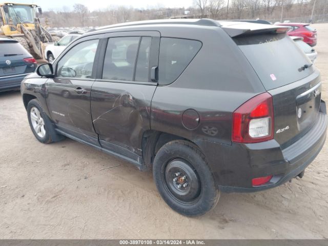 Photo 2 VIN: 1C4NJDBB7ED622166 - JEEP COMPASS 