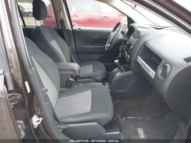 Photo 4 VIN: 1C4NJDBB7ED622166 - JEEP COMPASS 