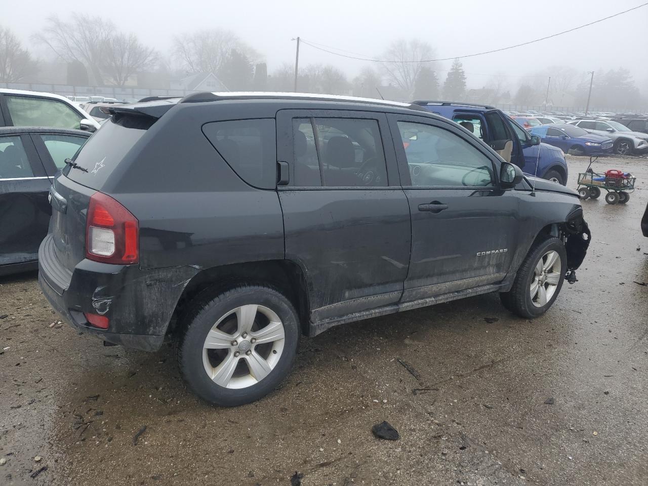 Photo 2 VIN: 1C4NJDBB7ED828698 - JEEP COMPASS 