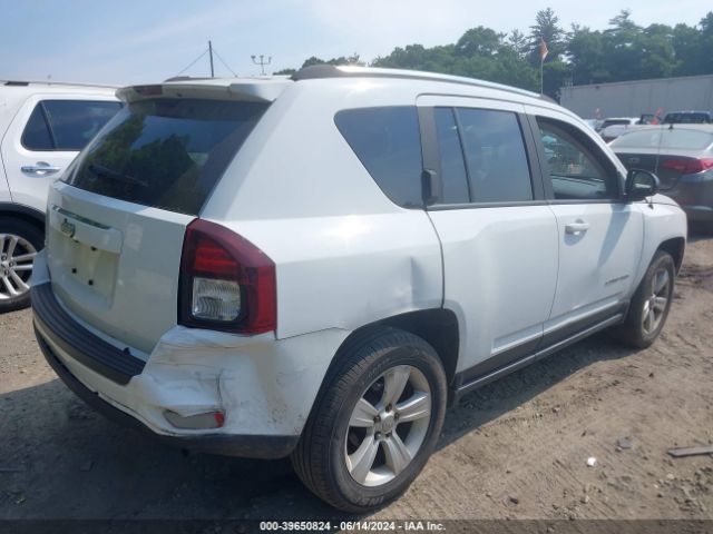 Photo 3 VIN: 1C4NJDBB7FD163061 - JEEP COMPASS 