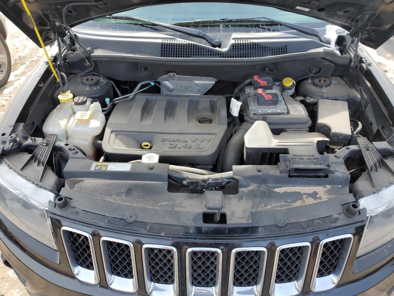 Photo 10 VIN: 1C4NJDBB7GD741547 - JEEP COMPASS 