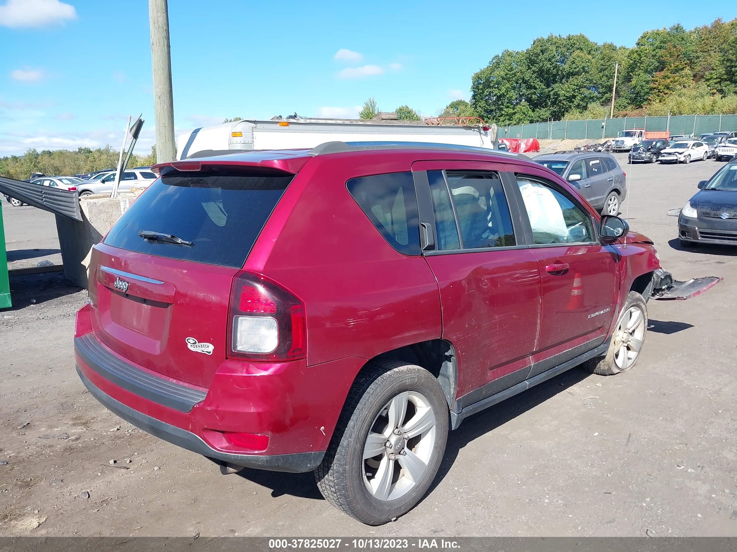 Photo 3 VIN: 1C4NJDBB8ED828757 - JEEP COMPASS 