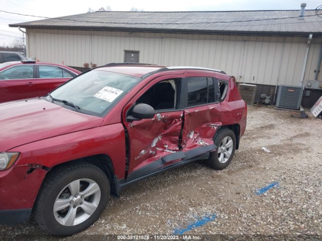 Photo 5 VIN: 1C4NJDBB8FD177440 - JEEP COMPASS 