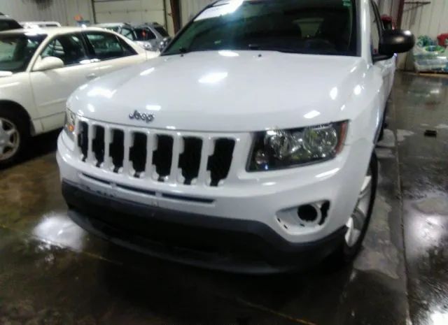 Photo 5 VIN: 1C4NJDBB8FD269423 - JEEP COMPASS 