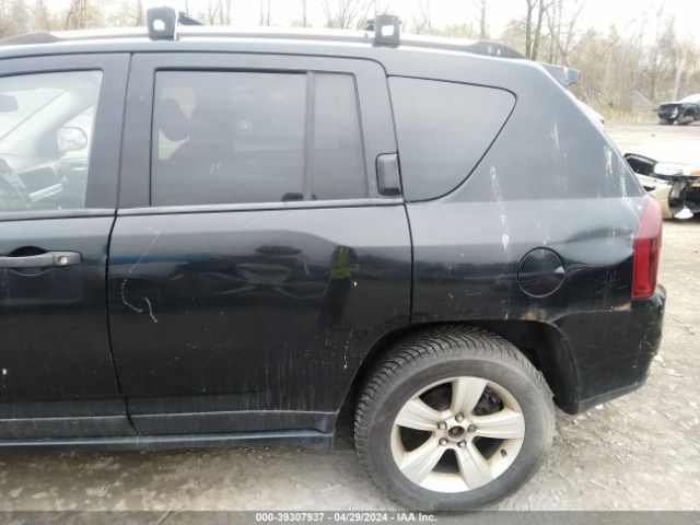 Photo 5 VIN: 1C4NJDBB8FD366878 - JEEP COMPASS 