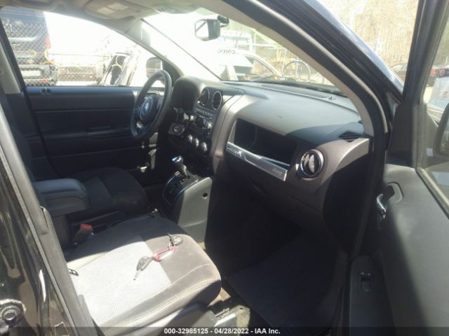 Photo 4 VIN: 1C4NJDBB8GD552146 - JEEP COMPASS 